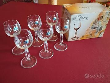 Bicchieri da liquore nuovi, vetro Boemia