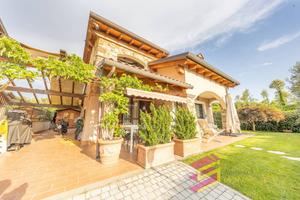 Villa di 130 m² con 4 locali a Monte Compatri