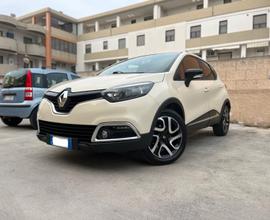 RENAULT Captur 1ª serie - 2015