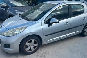 Peugeot 207 1.4 GPL IMPIANTO ORIGINALE CASA MADRE 