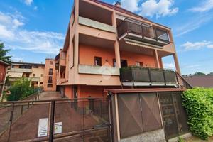 3 locali a peschiera borromeo