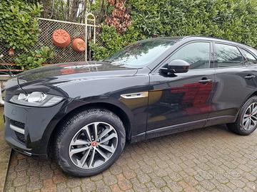 Jaguar F.pace R sport