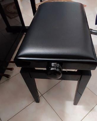 Pianoforte J. Becker 