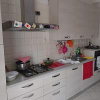 Cucina  completa di elettrodomestici