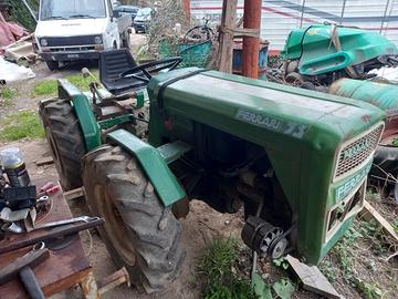 Trattore Ferrari 75 snodato