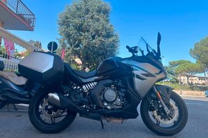 Cf Moto 650 GT 8800km - FINANZIAMENTI