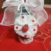 Uovo di Pasqua decorativo