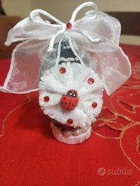 Uovo di Pasqua decorativo