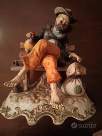 Statua Capodimonte Anziano con fiaschetta