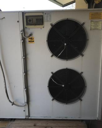 Refrigeratore d'acqua - Climatizzatore
