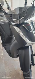 scooter Honda sh 150 sport