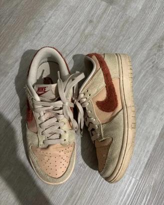 Nike Dunk Low Beige Rosso
