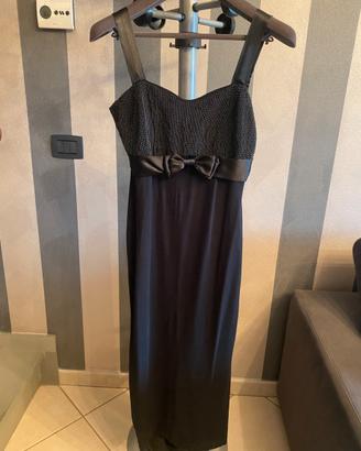 Abito da sera con tubino elegante nero e giacca