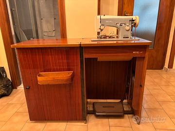 Macchina da cucire Necchi 267