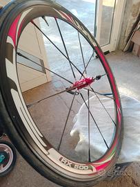 cerchi anteriore carbonio 