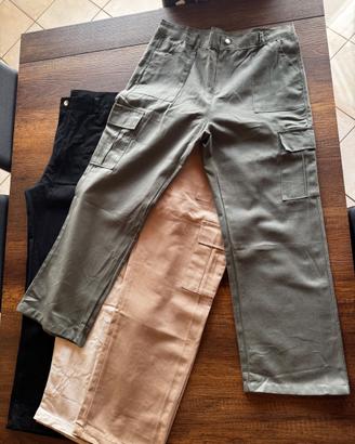 Pantaloni cargo