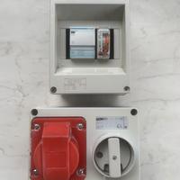 Interittore industriale piu timer