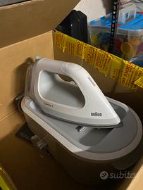 Ferro con casse a vapore