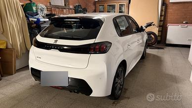 Peugeot 208 puretech 75 active pack