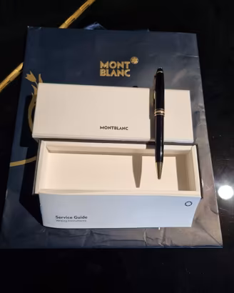 Montblanc Via Condotti con busta, da 550 a 225 €