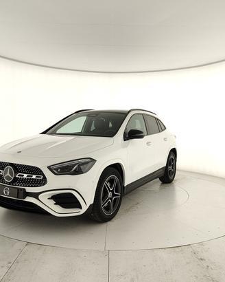 MERCEDES-BENZ GLA 200 d