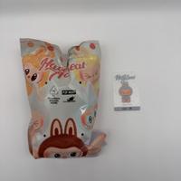 PopMart Labubu Have a Seat Hehe Originale