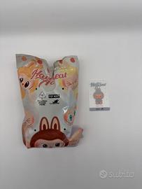 PopMart Labubu Have a Seat Hehe Originale