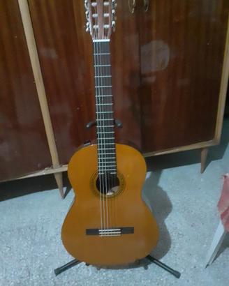  chitarra acustica elettrificata