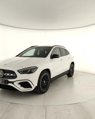 MERCEDES-BENZ GLA 200 d