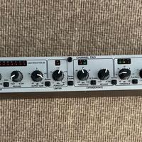 DBX 166xs Compressore / Limiter / Gate Argento