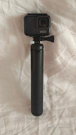 GoPro Hero 7 Silver + Bastone