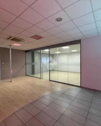 UFFICIO A DUEVILLE