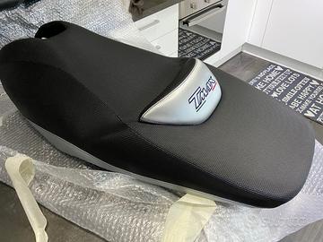 Rivestimento sella yamaha tmax 2001 2007 _45