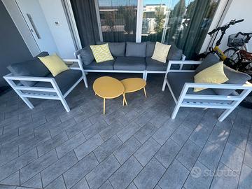 Divanetti da giardino