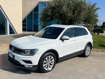 Volkswagen Tiguan 2.0 TDI SCR DSG Style BlueMotion