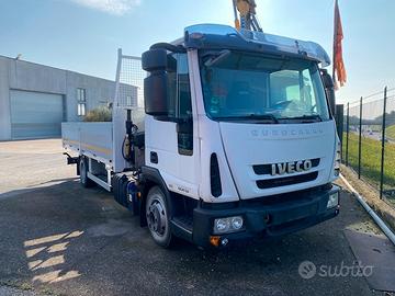 Iveco Eurocargo 75E19 gru e cassone fisso
