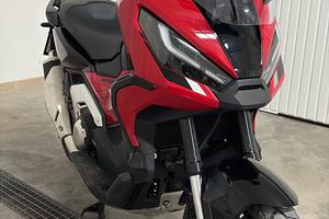 X-adv 750