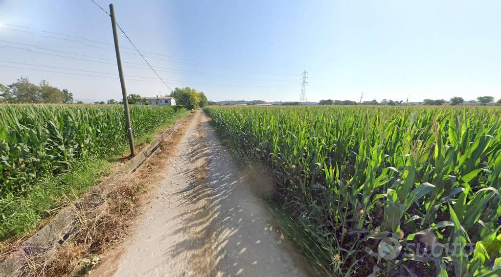Terreno di 7330 m² a Castiglione delle Stiviere - Vista 4