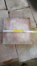 Pavimento Quadrato in laterizio antico