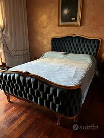 Letto in stile veneziano