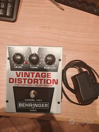 Berhinger vintage distorsione