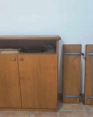 Mobile da ingresso e mensole