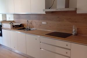 Appartamento arredato con box e p.auto