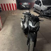 Honda hornet 750 km zero