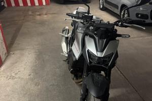 Honda hornet 750 km zero