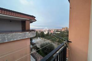 3 LOCALI A MARANO DI NAPOLI