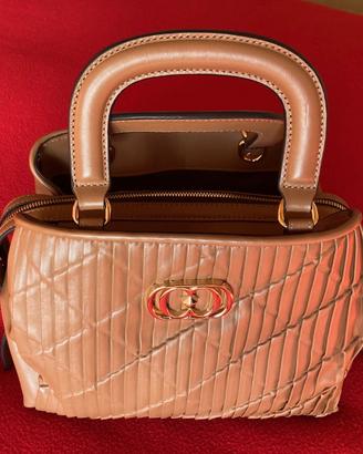 borsa bauletto vera pelle LA CARRIE