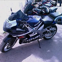 Suzuki gsx r 750