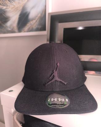 Cappellino berretto Jordan nero come nuovo