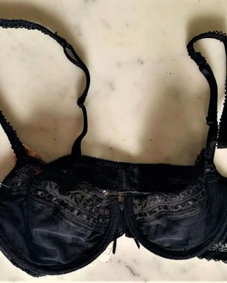Reggiseno Etam nero in pizzo a balconcino con ferr